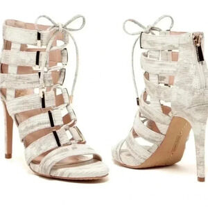 VINCE CAMUTO “Freshi” Leather Snakeskin Gold Heels Sz 8.5